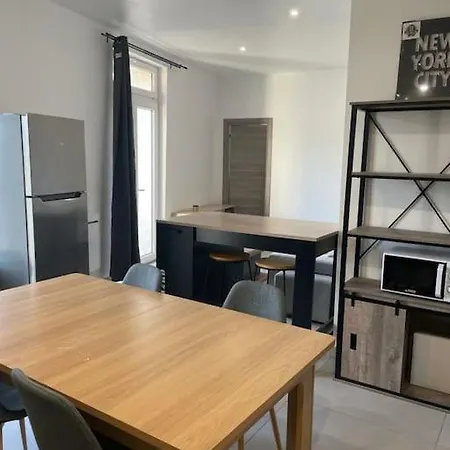 Apartment Bel Spacieux - Cuisine Equipee - Tv Ultra Hd 138cm - Balcon *
