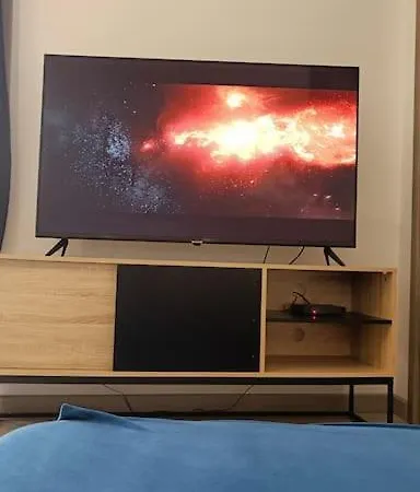 Bel Spacieux - Cuisine Equipee - Tv Ultra Hd 138cm - Balcon Apartment
