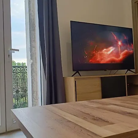 Bel Spacieux - Cuisine Equipee - Tv Ultra Hd 138cm - Balcon Beziers